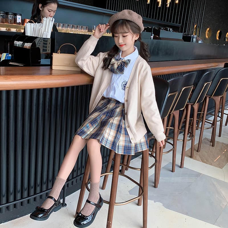 【子ども服】制服コスプレ 優しい色合い学生風カーディガンセット