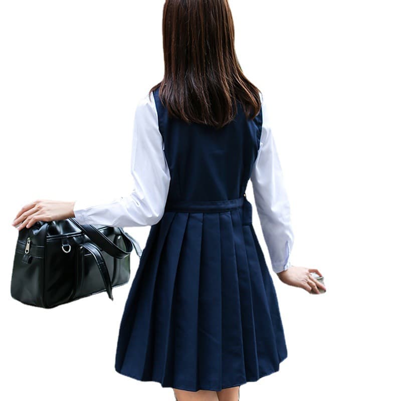 制服コスプレ 清楚な学園風ジャンパースカート