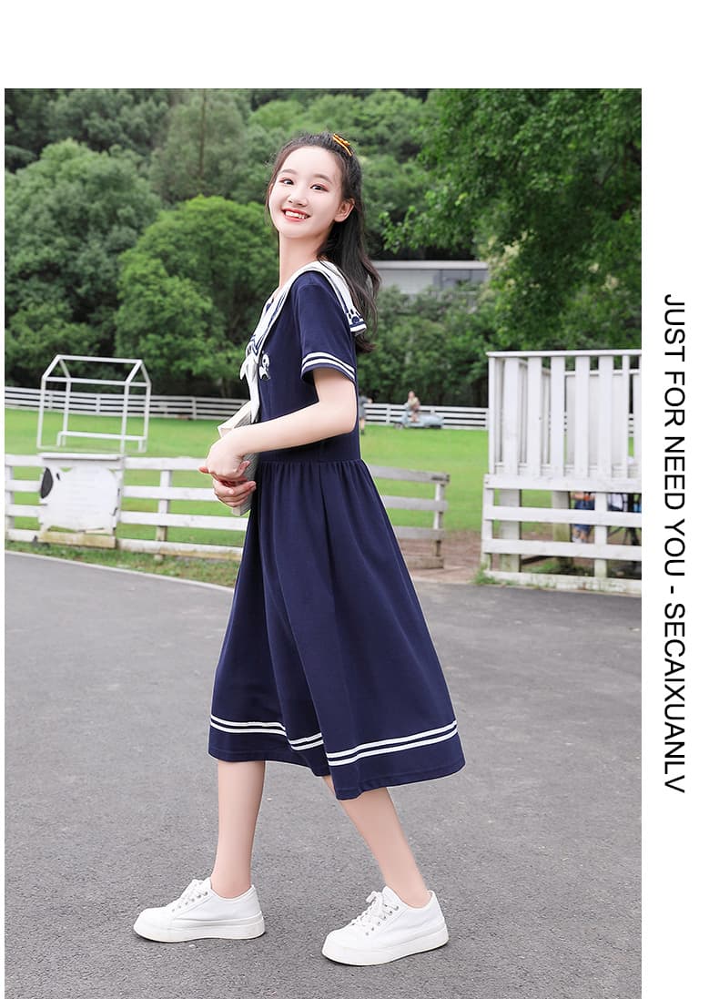 【清楚系】制服風　セーラー服ワンピース
