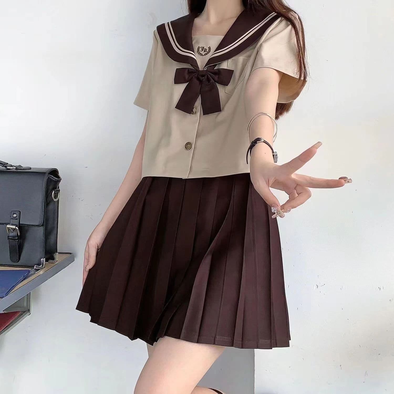 制服コスプレ　半袖／長袖 ブラウン　茶色　上品　レトロ　セーラー服