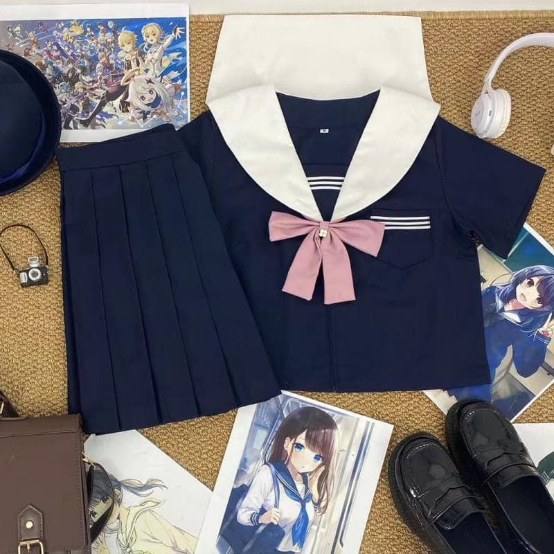 レトロ風　ピンクリボンの学園セーラー服セット