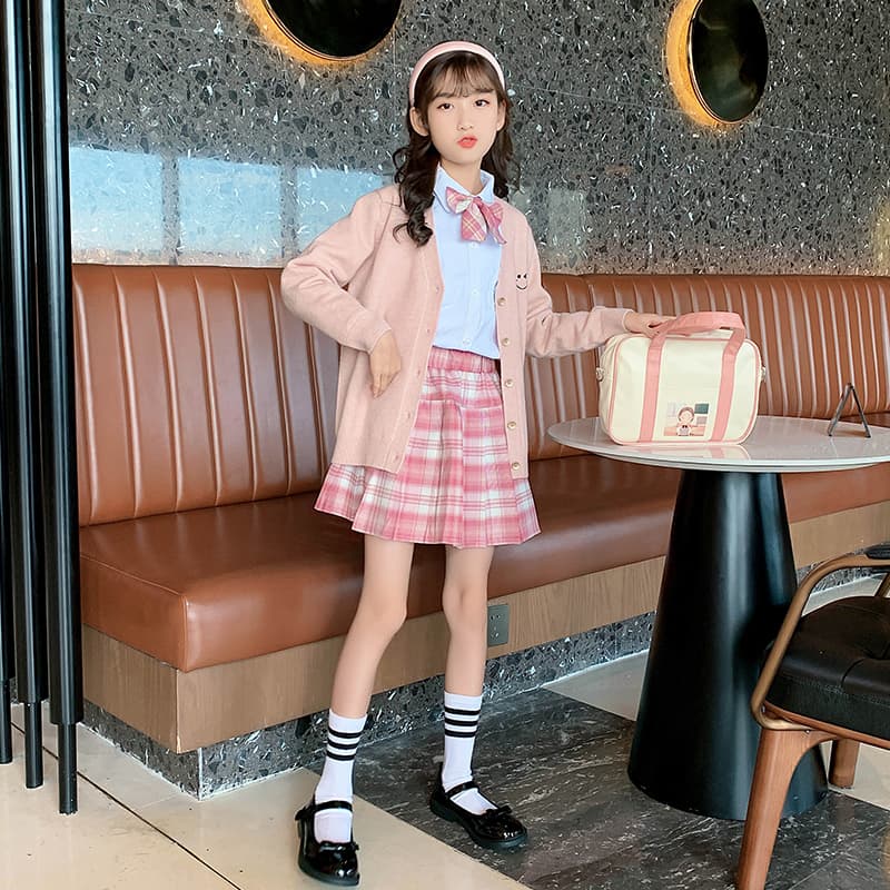 【子ども服】制服コスプレ 優しい色合い学生風カーディガンセット