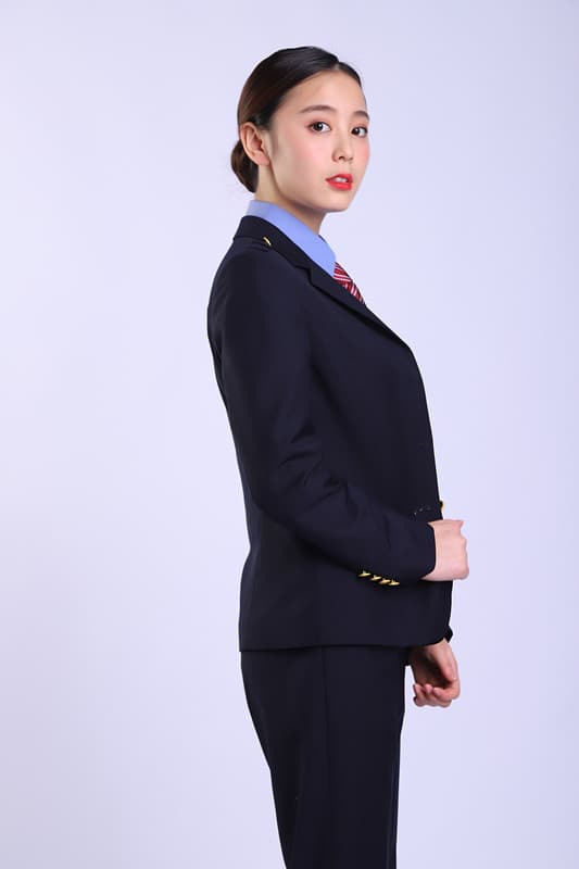 制服コスプレ 正統派デザイン 金ボタン付き制服ブレザー