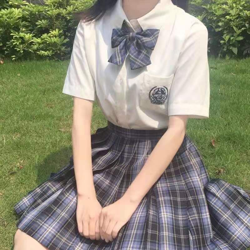 制服コスプレ 清楚な学園風セーラー制服セット
