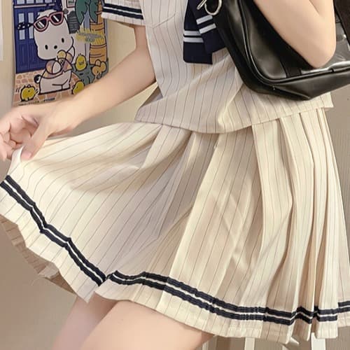 【レトロ風】ストライプ柄セーラー風学生服セット