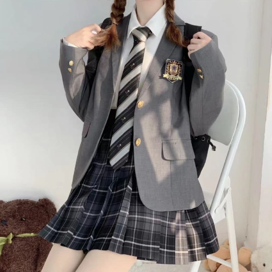 制服コスプレ 学園風エンブレム付きブレザー制服セット