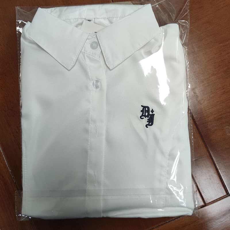 刺繍入りホワイトシャツ 清楚な学園風制服セット