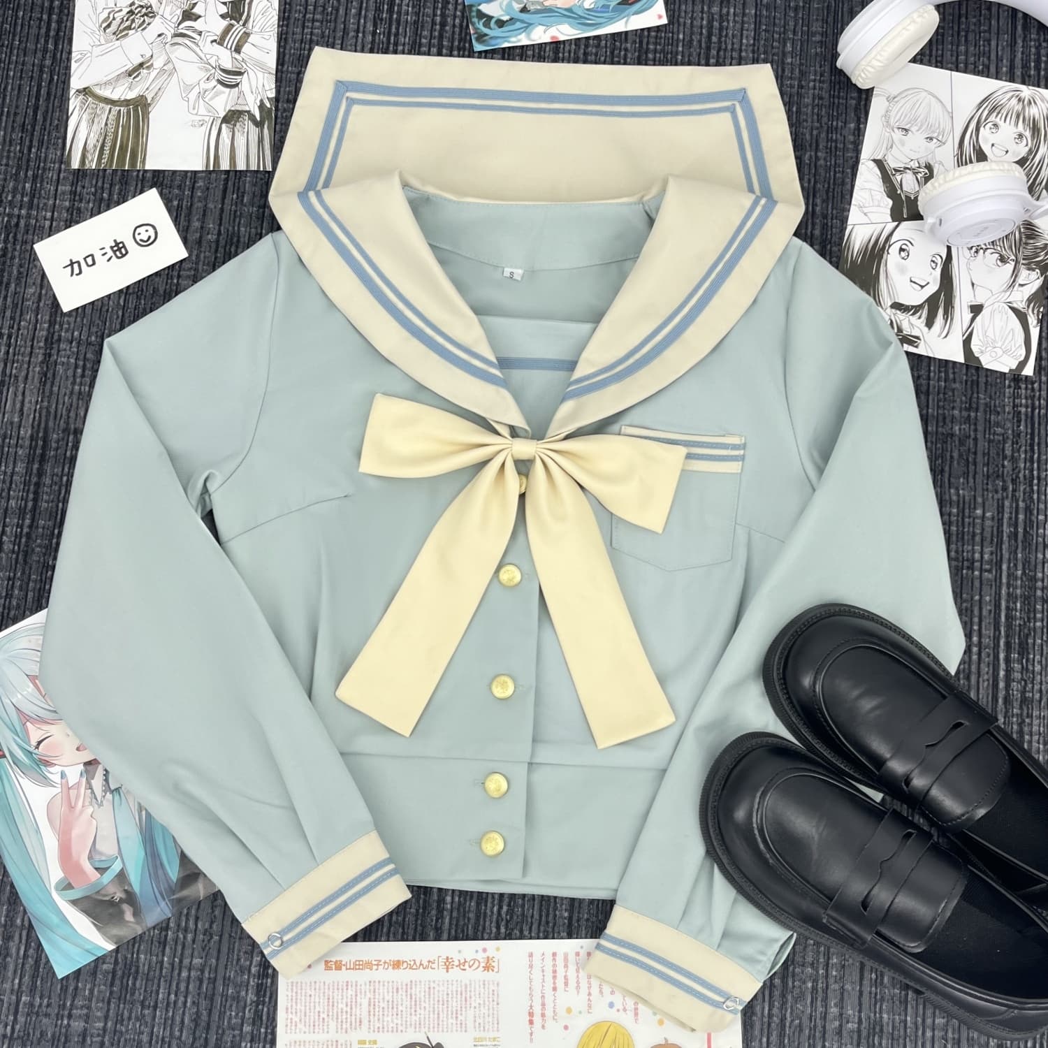 パステルブルーの爽やかなセーラー服セット